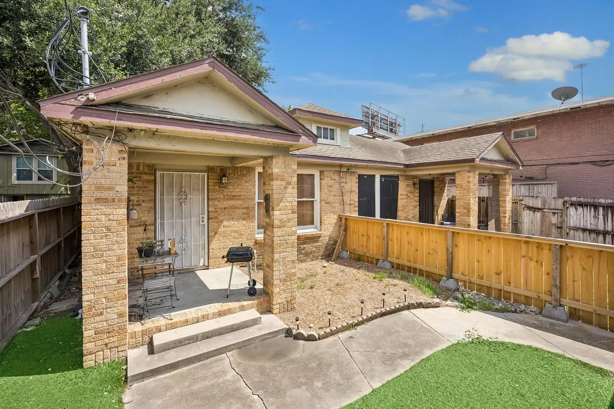 4311 Jack Street, Houston, TX 77006 - #1