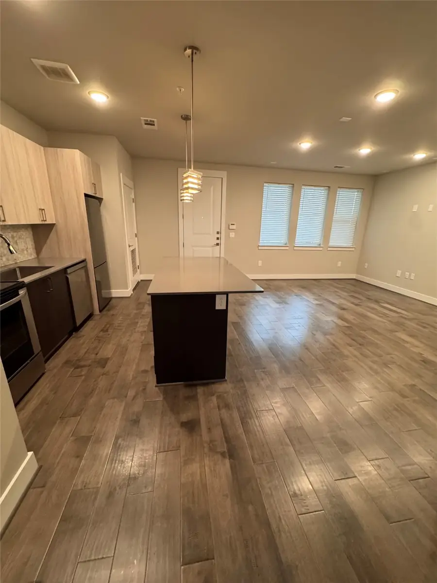 4819 Caroline Street #103, Houston, TX 77004 - Image #3