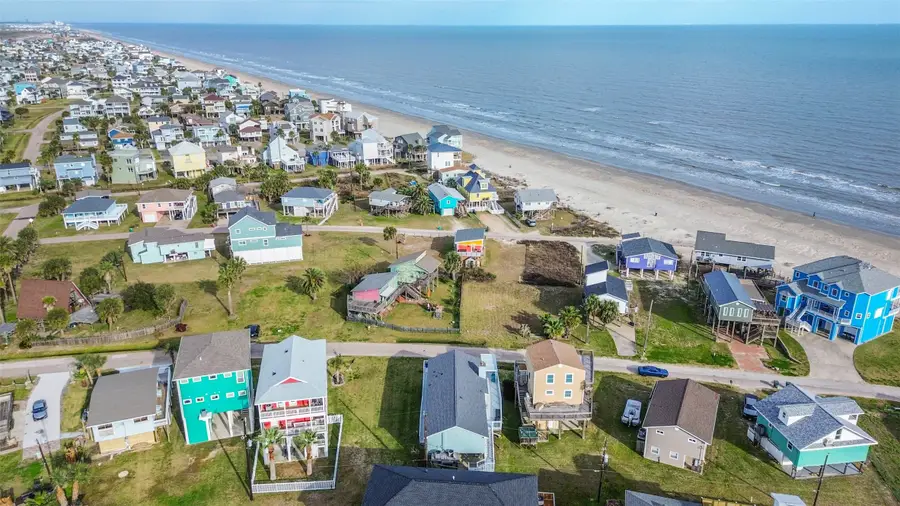 4212 Vista Road, Galveston, TX 77554 - Image #2