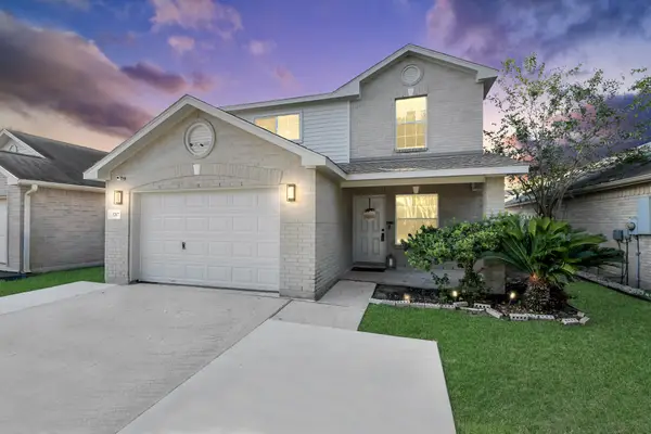 3207 Jorns Street, Houston, TX 77045