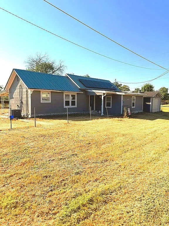 604 Fordtrand Street, Ellinger, TX 78938