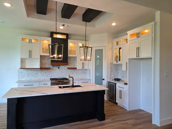 2503 North Avenue, Pasadena, TX 77506