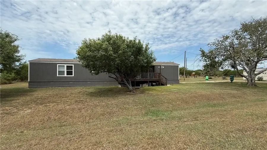 112 E Toledo Street, Seadrift, TX 77983 - #3