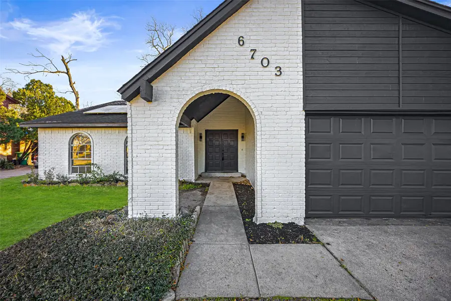 6703 Casablanca Drive, Houston, TX 77088 - #2
