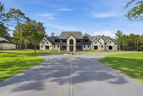 25088 Seguin Trl, Montgomery, TX 77316