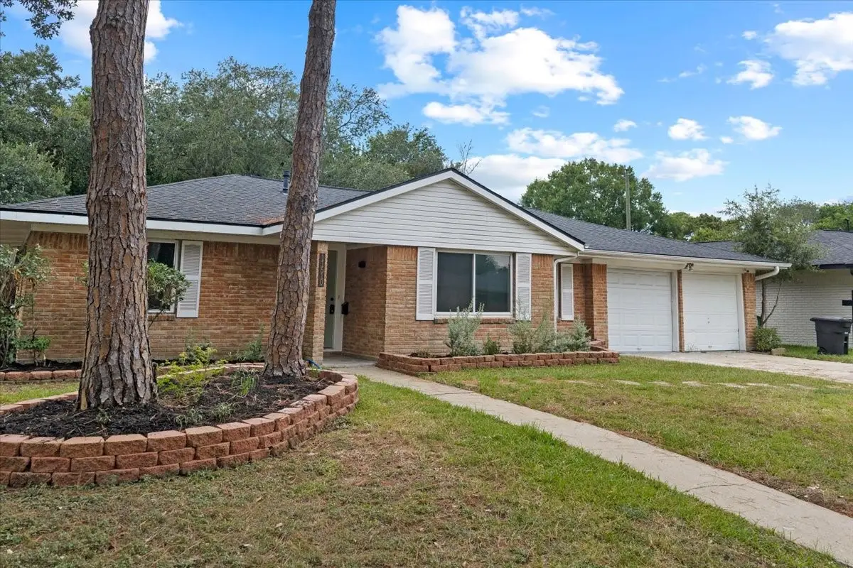 11510 Mullins Drive, Houston, TX 77035 - #1