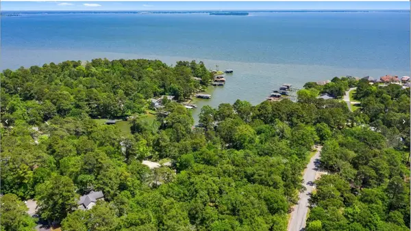 151 Walnut Point Drive, Coldspring, TX 77331
