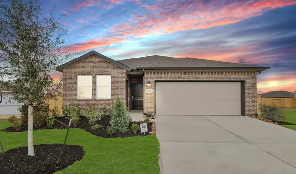 671 Daniel Lake Lane, Dayton, TX 77535