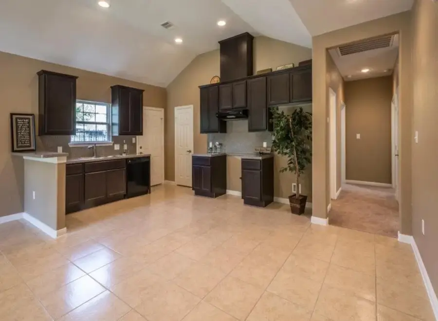 7918 Beckley Street, Houston, TX 77088 - Image #3