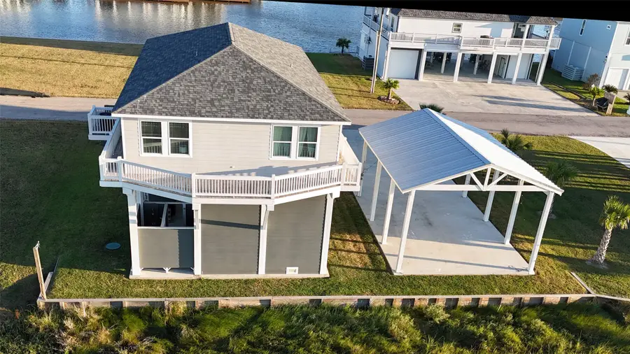 1286 Lagoon Drive, Crystal Beach, TX 77650 - Image #2