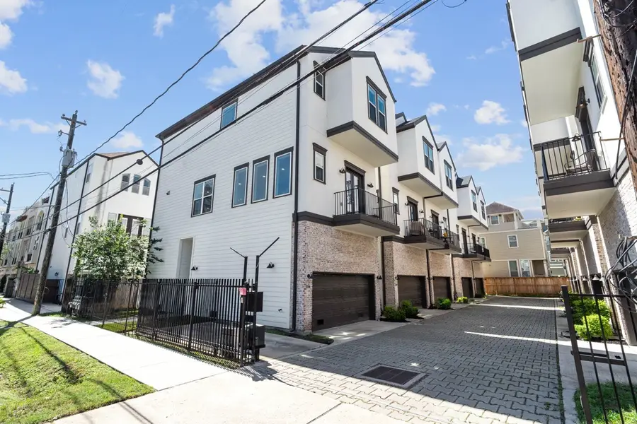 1114 W 15th 1/2 Street #A, Houston, TX 77008 - #2