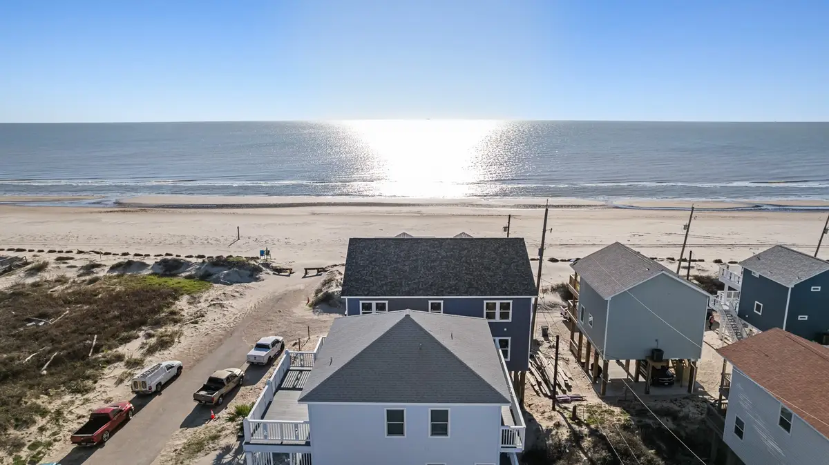 123 Carlton Avenue, Surfside Beach, TX 77541 - #1