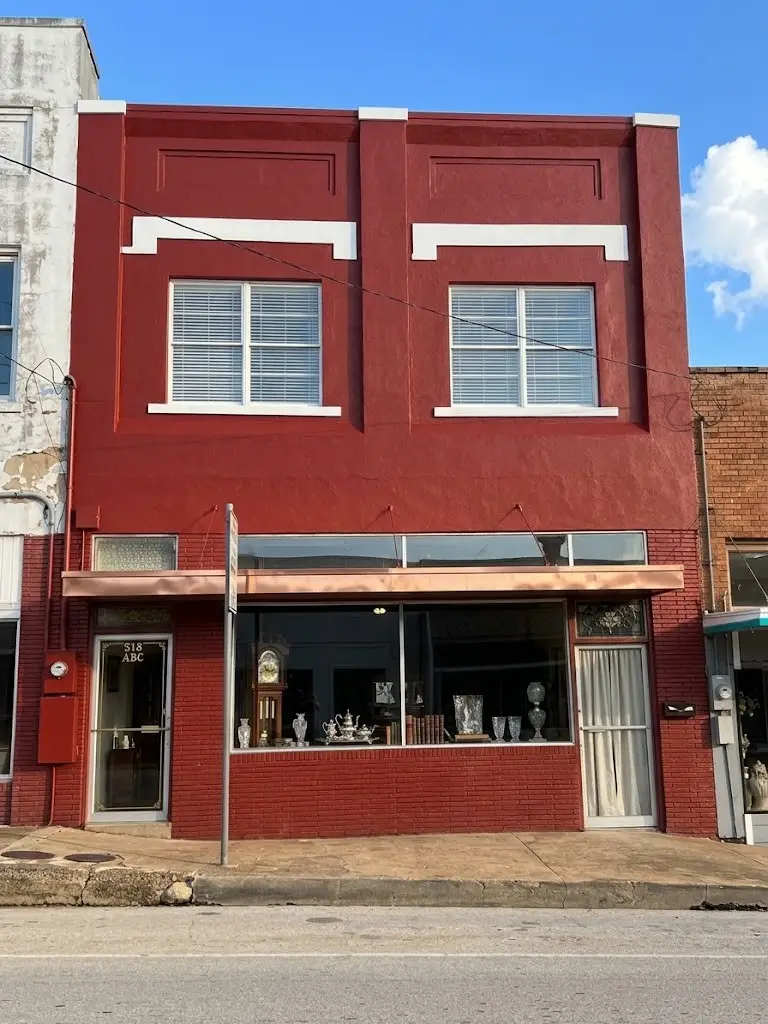 518 E Goliad Avenue, Crockett, TX 75835 - #1