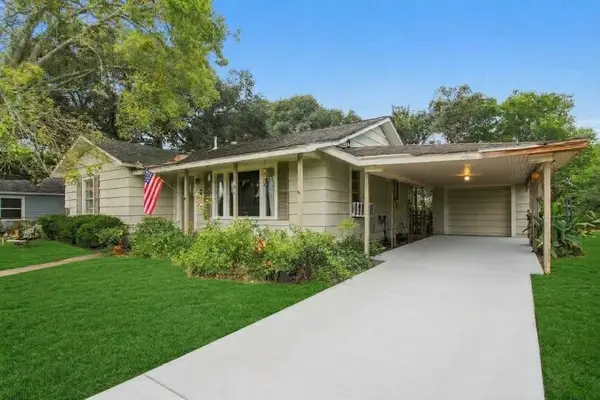 146 County Road 119, Raywood, TX 77582