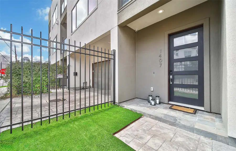 1407 Hickory Street, Houston, TX 77007 - Image #2