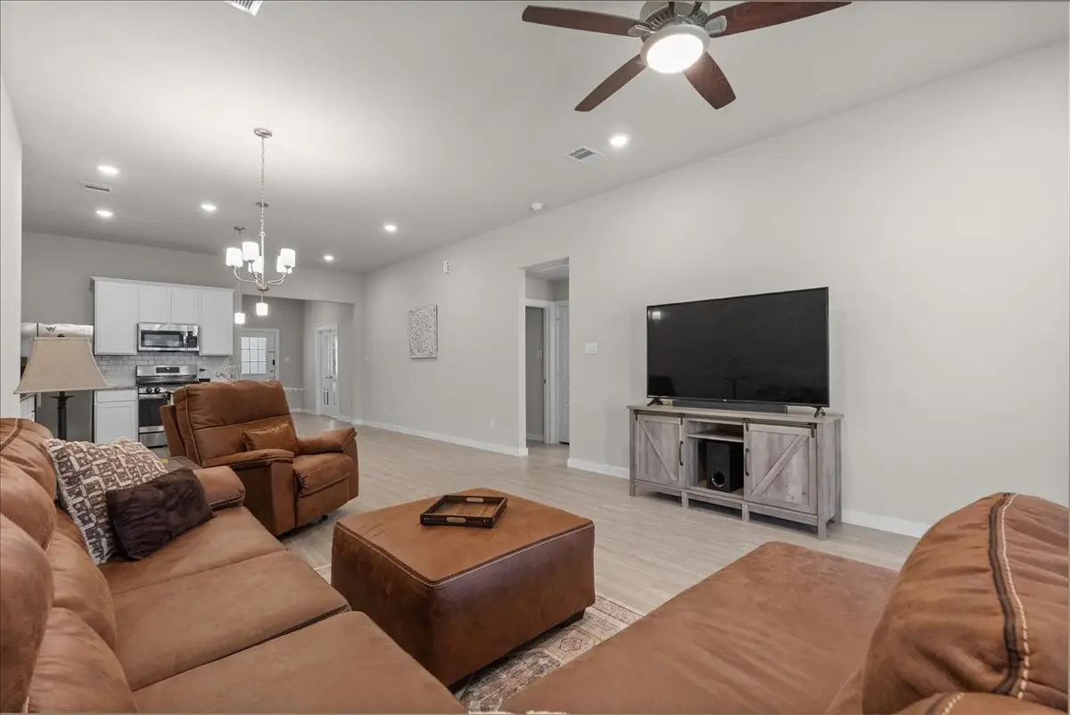 1204 Filly Creek Drive, Alvin, TX 77511 - #1