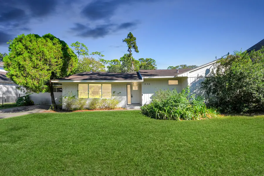 850 Pecanwood Lane, Houston, TX 77024 - Image #3