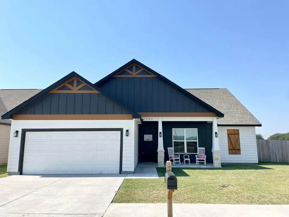1702 Lantana Lane, El Campo, TX 77437 - #1