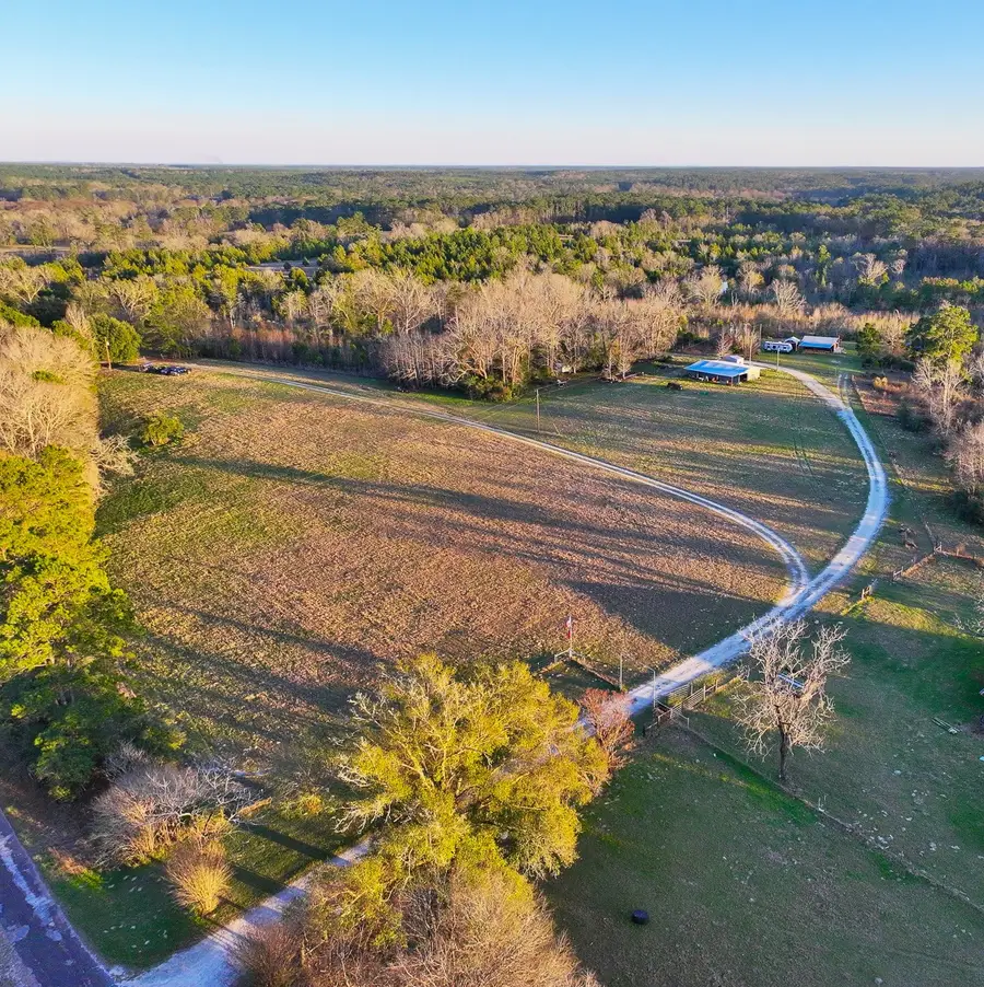 301 Paul Poe Road, Livingston, TX 77351 - #2