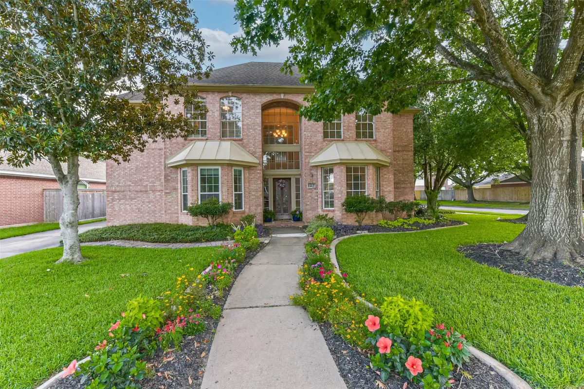 6402 Saint Jude Drive, Pasadena, TX 77505 - Image #1