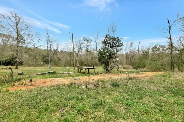107 Bonnie Creek, Coldspring, TX 77331