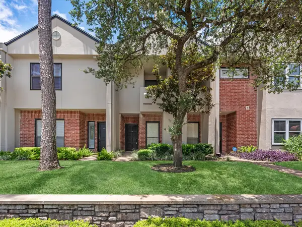 2428 Bering Drive #2428, Houston, TX 77057