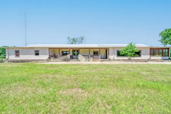 4442 Poteet Road, Normangee, TX 77871