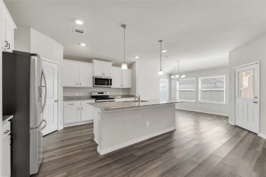 2001 Rock Ridge Avenue, Bryan, TX 77807 - Image #2