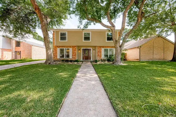 4311 Stacy Street, Seabrook, TX 77586