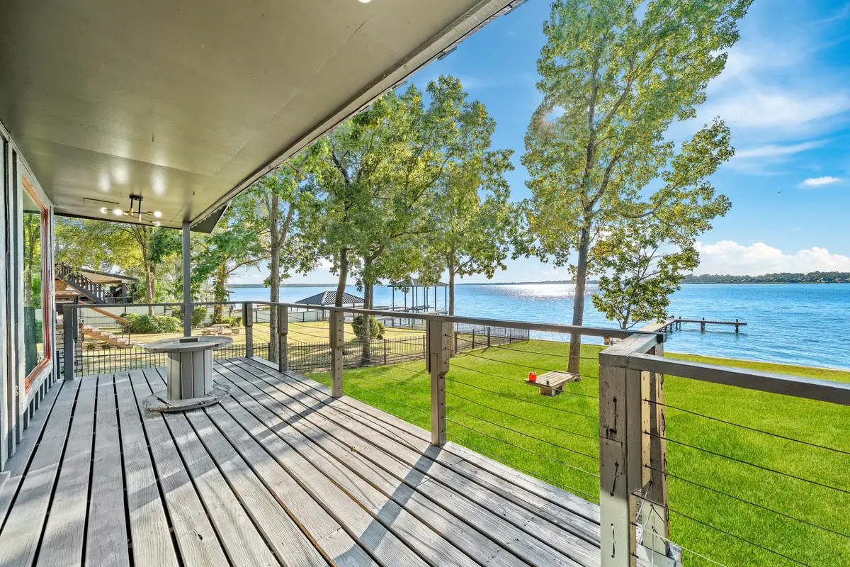 21063 Flaming Arrow Trl, Crosby, TX 77532 - Image #1