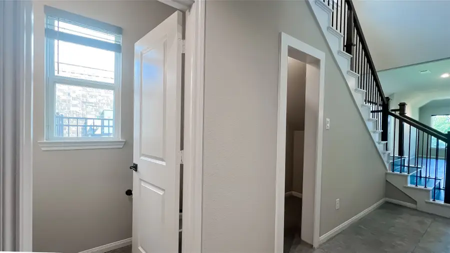 732 Lake Lacosta Drive, Katy, TX 77493 - Image #3