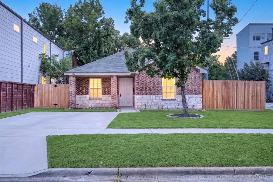 1302 Shearn Street, Houston, TX 77007 - #3