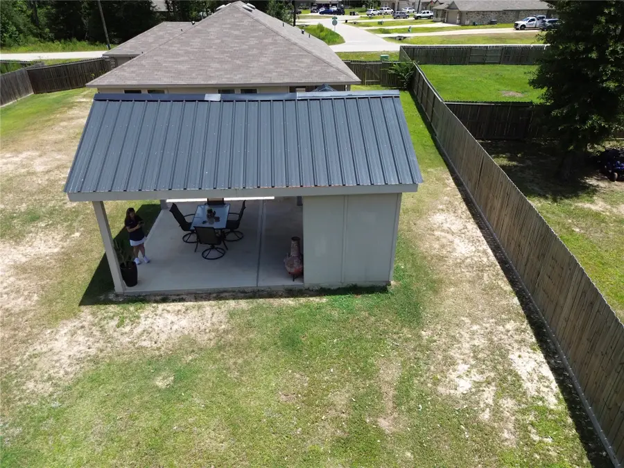 811 Republic Road, New Caney, TX 77357 - #3