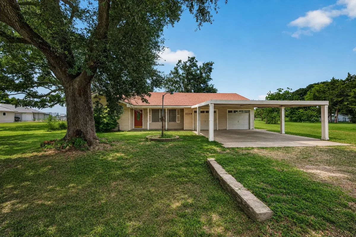 1008 Bernard Avenue, Rosenberg, TX 77471 - #1