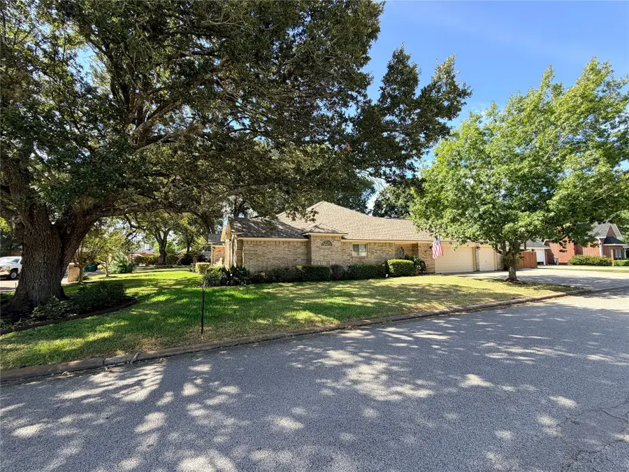 7287 Lakeshore Court, Willis, TX 77318 - #3
