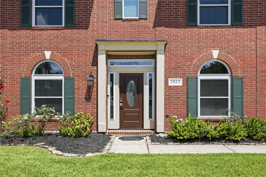 3923 Oak Wood Drive N, Pearland, TX 77581 - #3