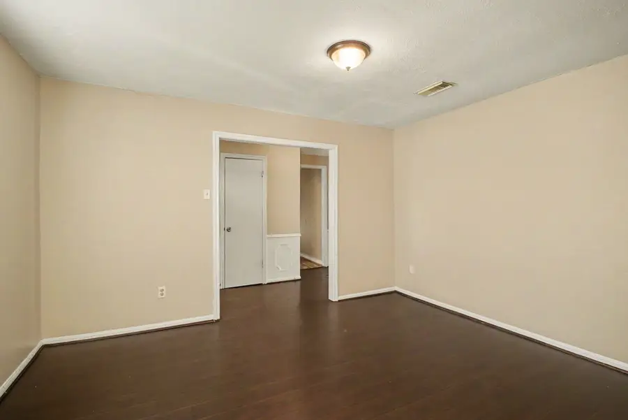 13830 Oakwood Lane, Sugar Land, TX 77498 - #2