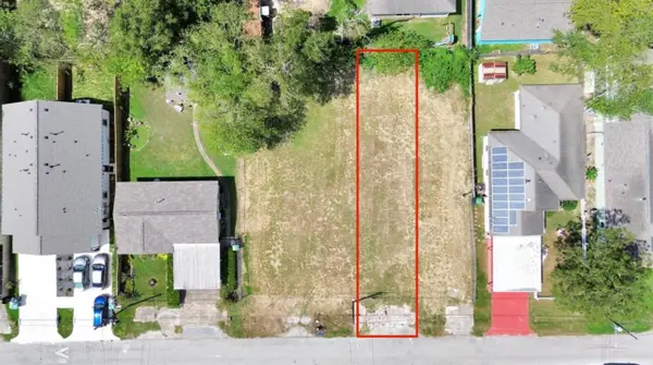 8222 Cannon Street, Houston, TX 77051