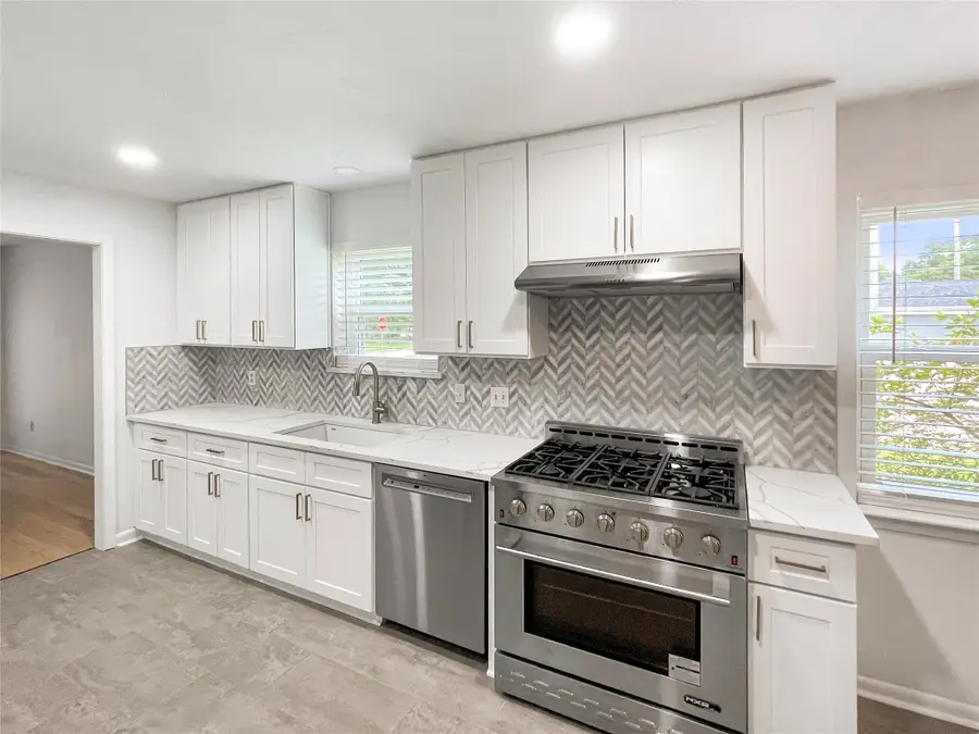 13234 Holston Hills Drive, Houston, TX 77069 - #3