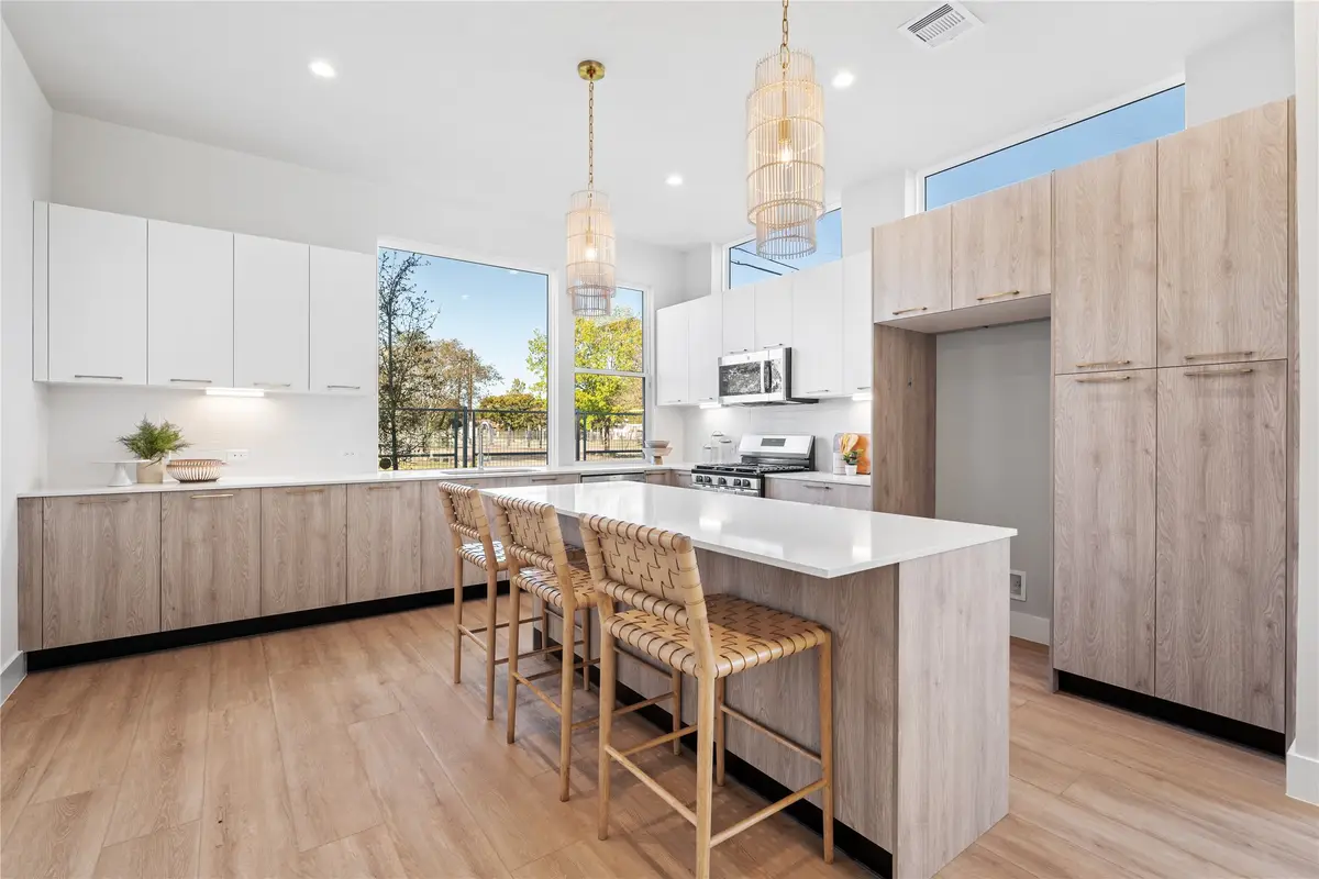 1702 Bringhurst Street #B, Houston, TX 77020 - Image #1