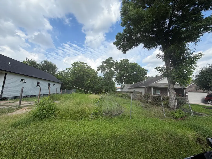 8409 Lawler Street, Houston, TX 77051 - #3