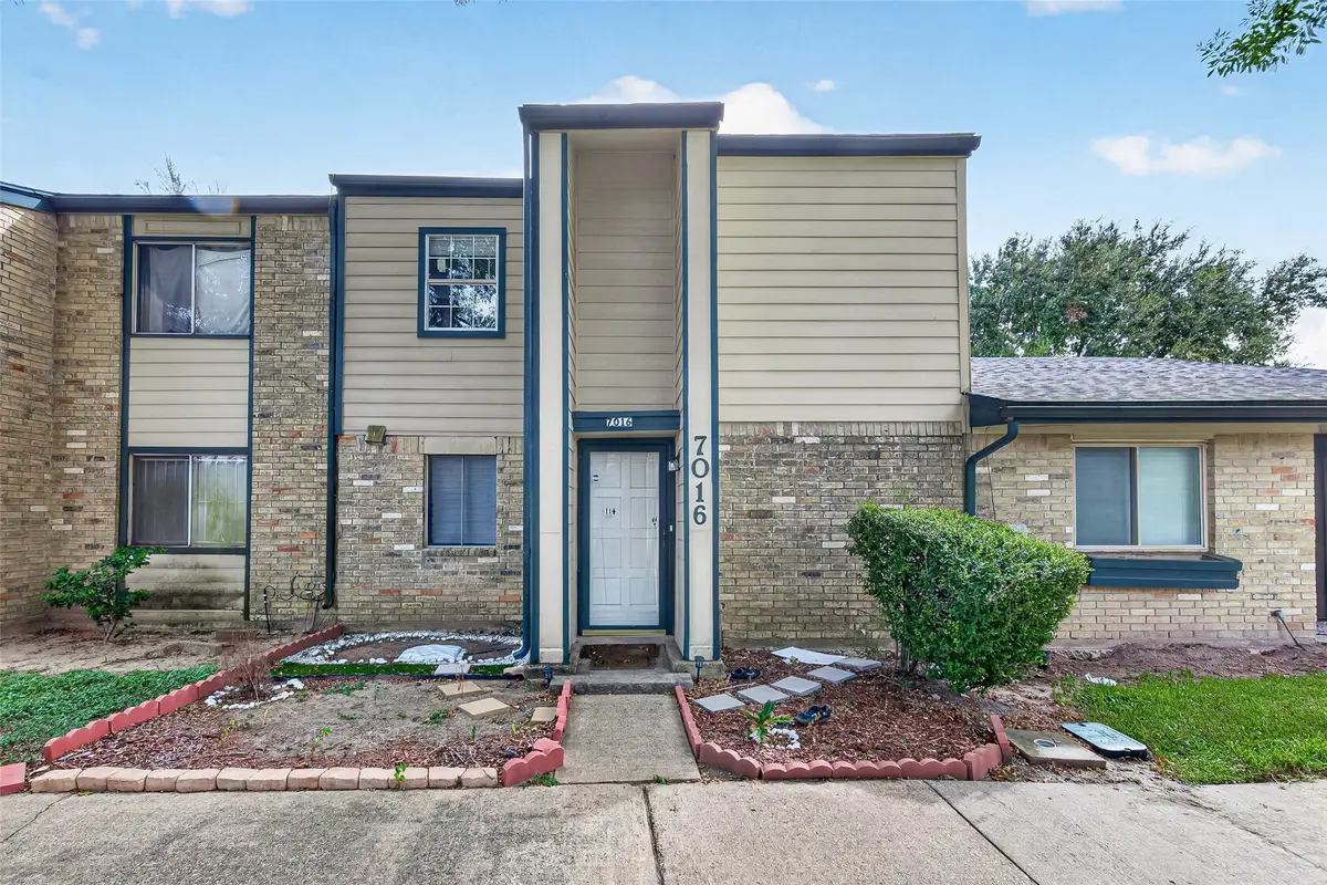 7016 S Dairy Ashford Road, Houston, TX 77072 - #1