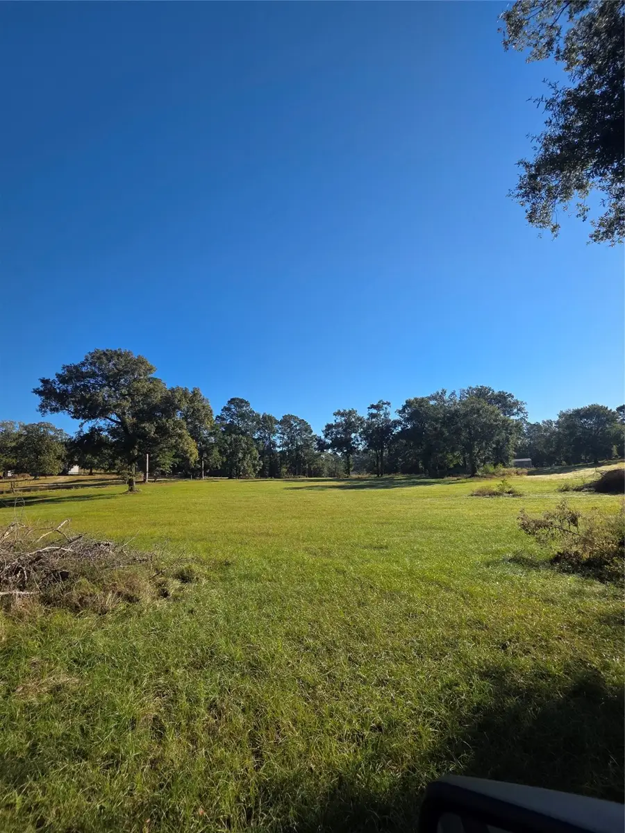 860 Easy Street Road, Livingston, TX 77351 - Image #2