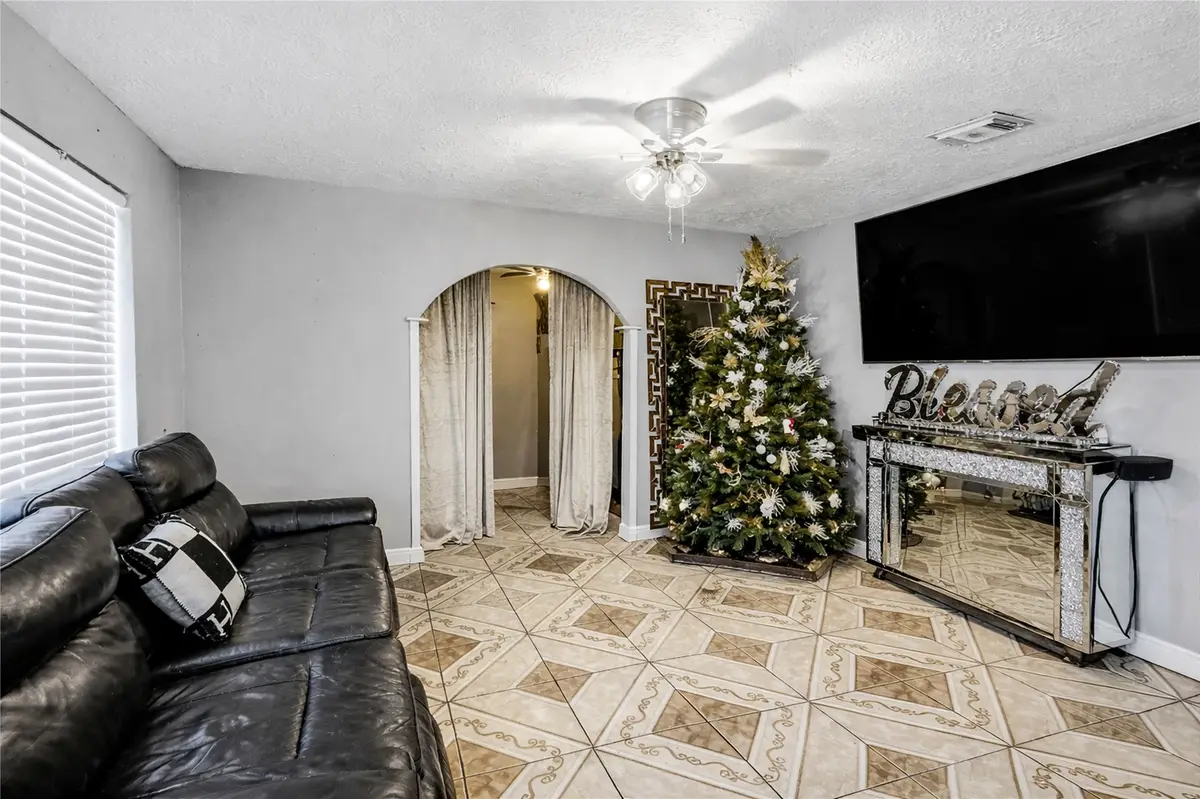 8830 Brackley Lane, Houston, TX 77088 - Image #1