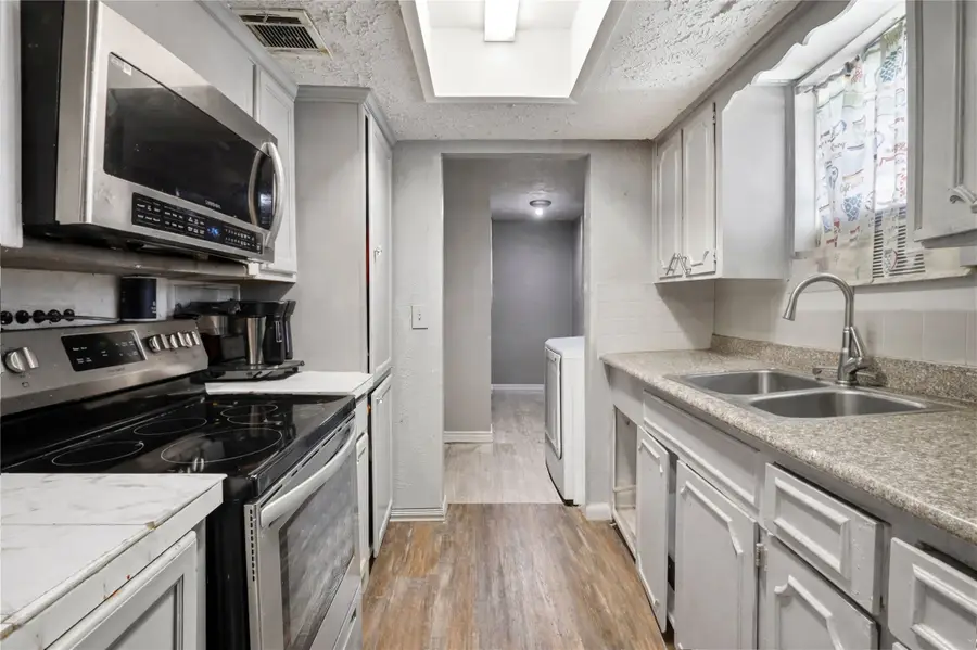 8830 Brackley Lane, Houston, TX 77088 - Image #3