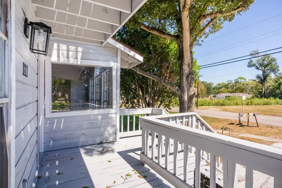 811 N 10th Street, Richmond, TX 77469 - #3