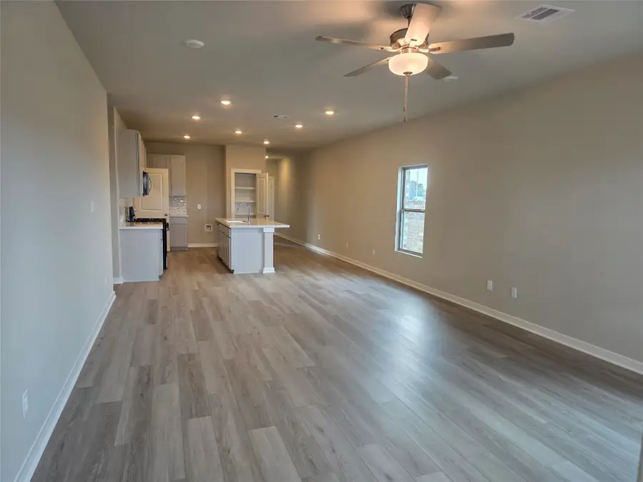 6111 Wildflower Fields Court, Richmond, TX 77469 - Image #3