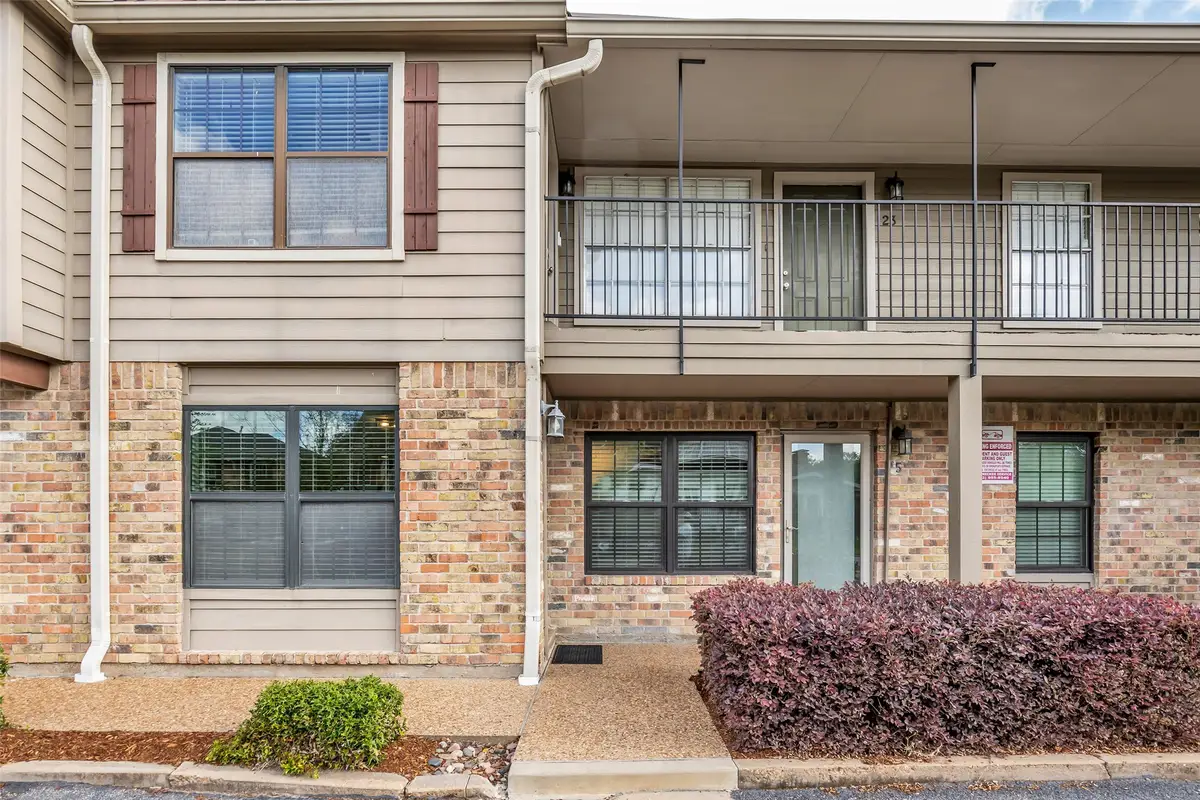 606 Marshall Street #B6, Houston, TX 77006 - #1