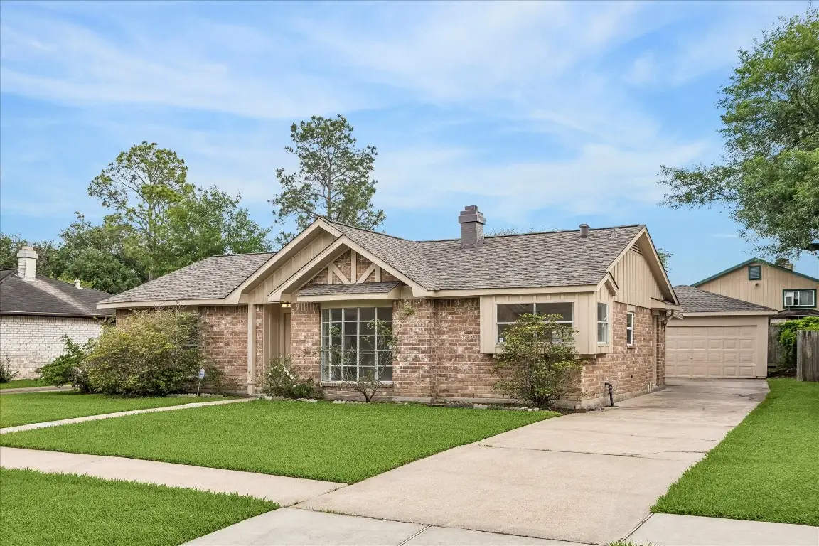 12239 Meadowhollow Drive, Meadows Place, TX 77477 - #1