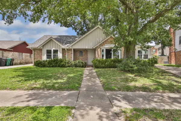 1158 Cottage Oak Lane, Houston, TX 77091